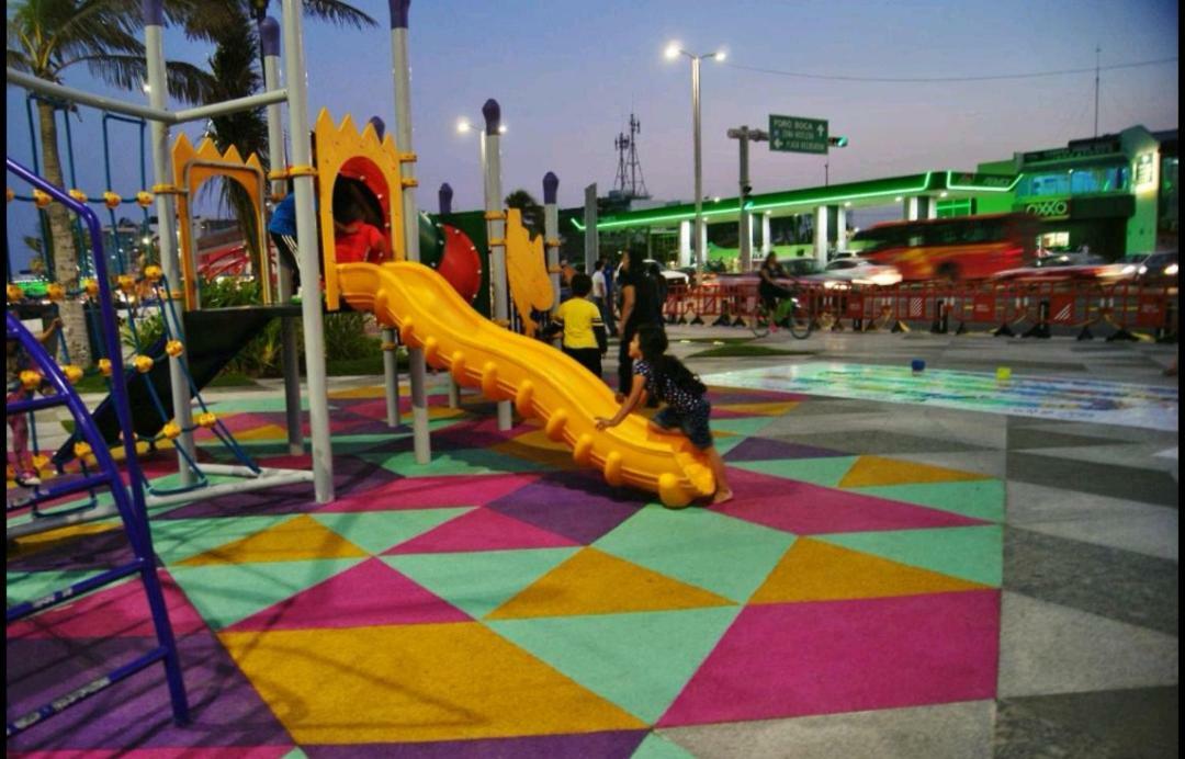 Departamento En Paseo Marti, A Una Cuadra Del Mar Y Del Cafe La Parroquia Veracruz